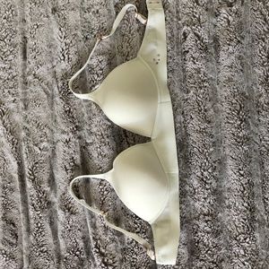 Brand new bras from Aerie